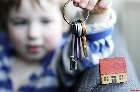 Жителям Хакасии запрещено распоряжаться недвижимостью несовершеннолетних без разрешения органа опеки