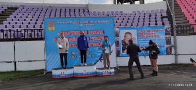 В соревнованиях по часовому бегу есть победители из Черногорска 