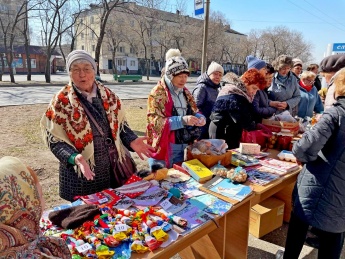 ТОСы Черногорска  в выходные провели «ярмарку добра» для поддержки СВО